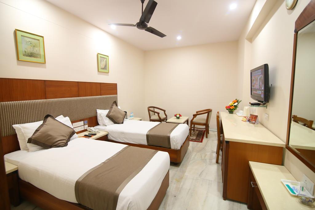 Daspalla Executive Court Visakhapatnam Exterior photo