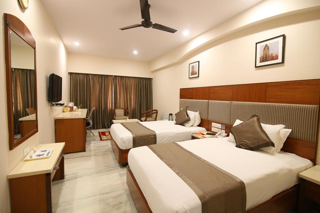 Daspalla Executive Court Visakhapatnam Exterior photo